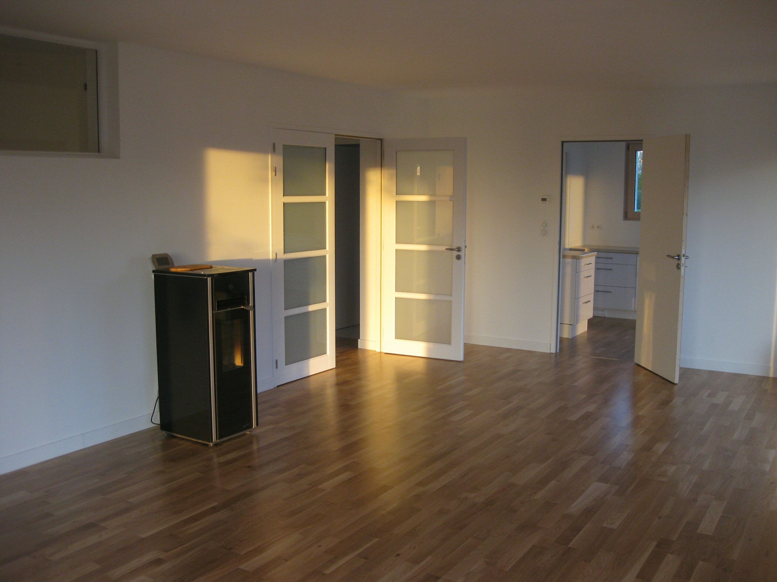 Pose de parquet collé en bois Rouen - Menuiserie Mouquet